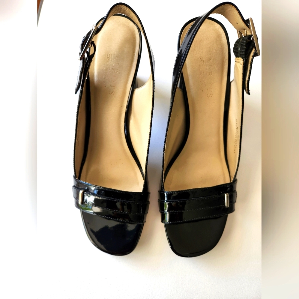 Talbots Black Patent Leather Block Heel Shoes - Size 9.5 **NEW PRICE** - Picture 3 of 11